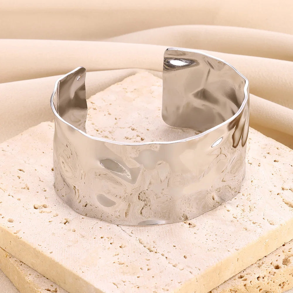 “Golden Wave Cuff Bracelet”