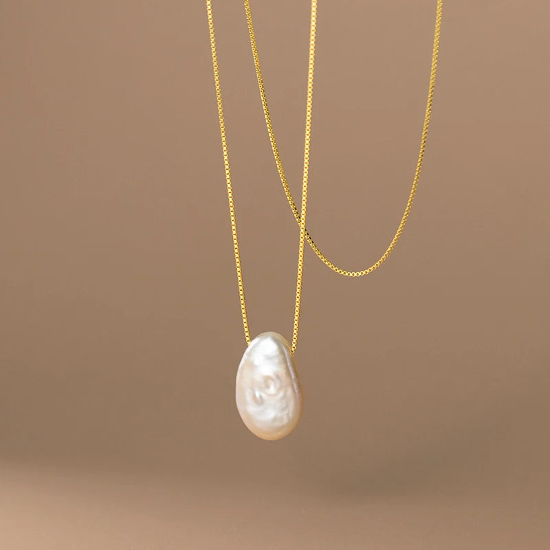 Pure Pearl Elegance Necklace