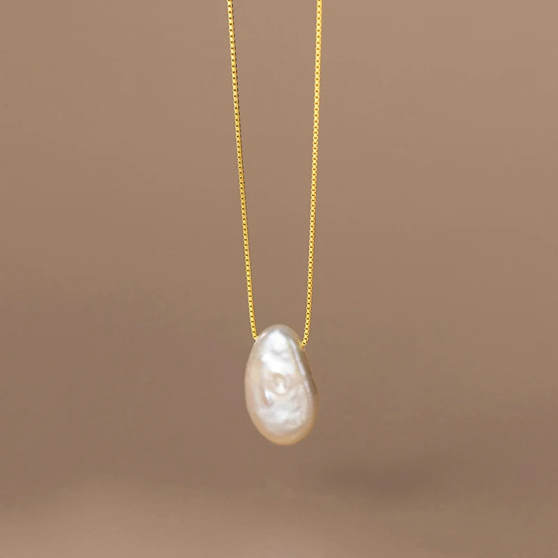 Pure Pearl Elegance Necklace